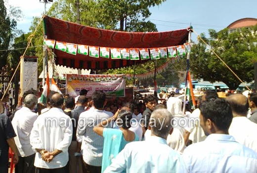 Congress 0